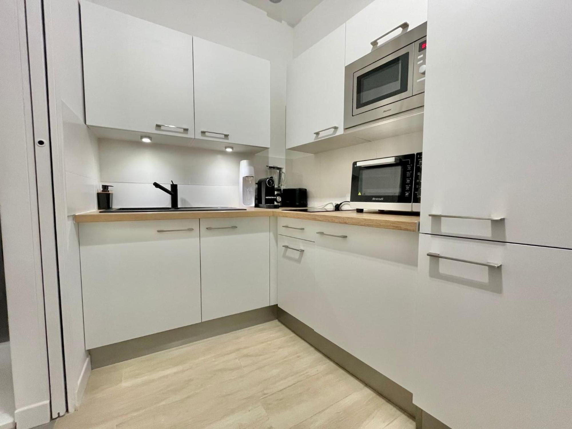 "Charmant Studio Moderne" Centre, Proche Plage Ментона Екстериор снимка